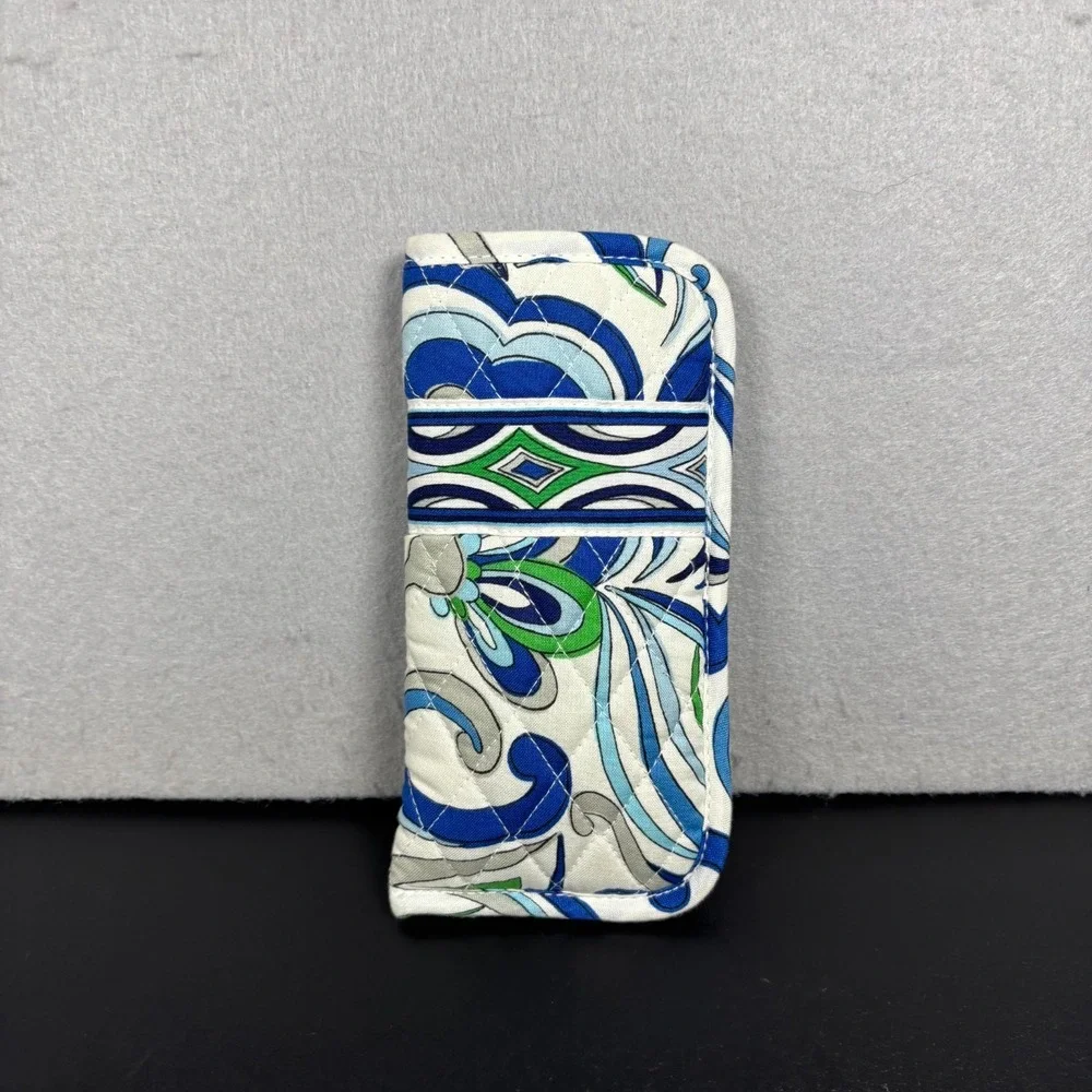 Vera Bradley Mediterranean White Eyeglass Case Quilted Soft Pouch Rare Retired